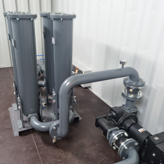 & foto 3 equip filtracio contenidor 20 peus_en